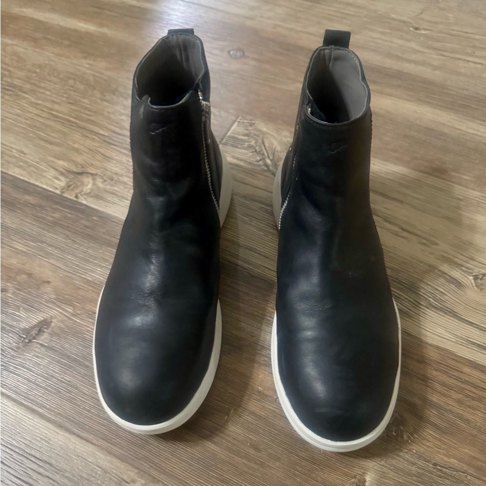 Red Wing Style 2030 Safety Toe Boots